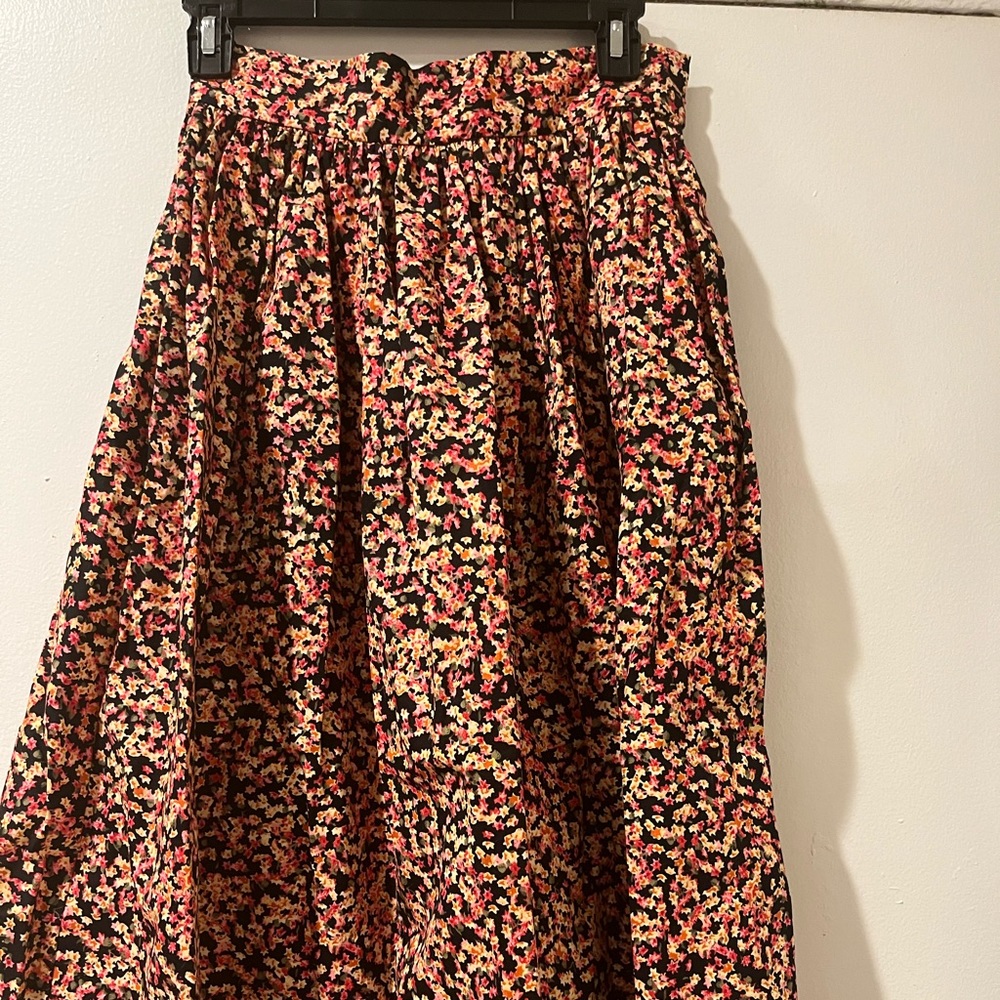 H&M size 4 skirt